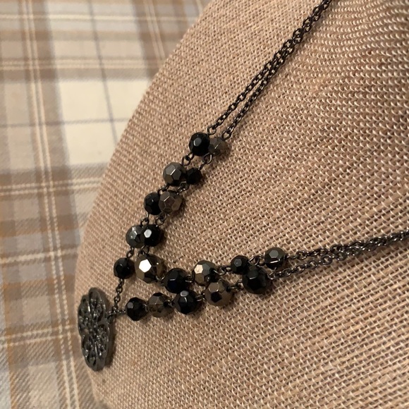 NY Brand Layer Two Tier Necklace Black Gunmetal Chain w/Beads & Pendant - Picture 3 of 11